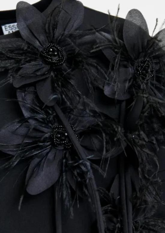  에센셜앤트워프 반팔 티셔츠 에센셜 앤트워프 아이비스커스 플라워 티셔츠 블랙 - ESSENTIEL ANTWERP