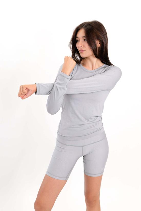  온오프 에센셜즈 긴팔 티셔츠 온/오프 에센셜 데일리 롱슬리브 탑 - ON/OFF ESSENTIALS