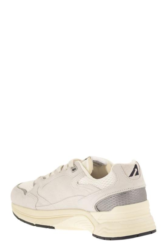 26SS 오트리 하이퍼웨이 스니커즈 HYLMUM18 WHITE - AUTRY