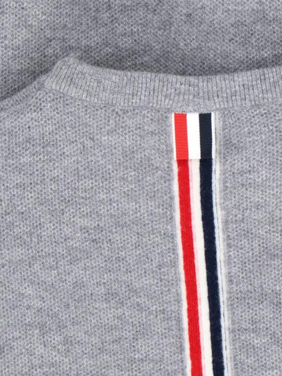  톰브라운 스웨터 MKA518A Y1029055 Grey - THOM BROWNE