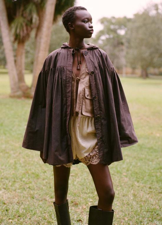  씨뉴욕 자켓 바다 니 퀀틴 폰초 브라운