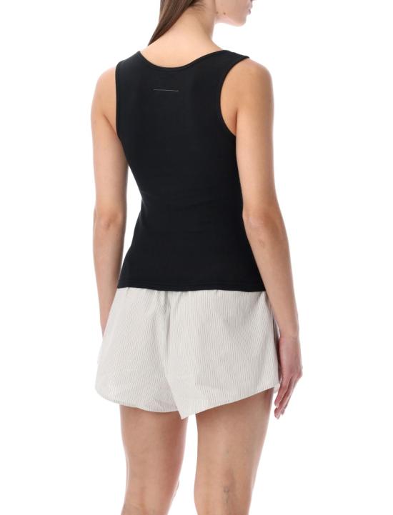 26SS MM6 메종마르지엘라 민소매 티셔츠 S52NL0075M20054 Black - MM6 MAISON MARGIELA