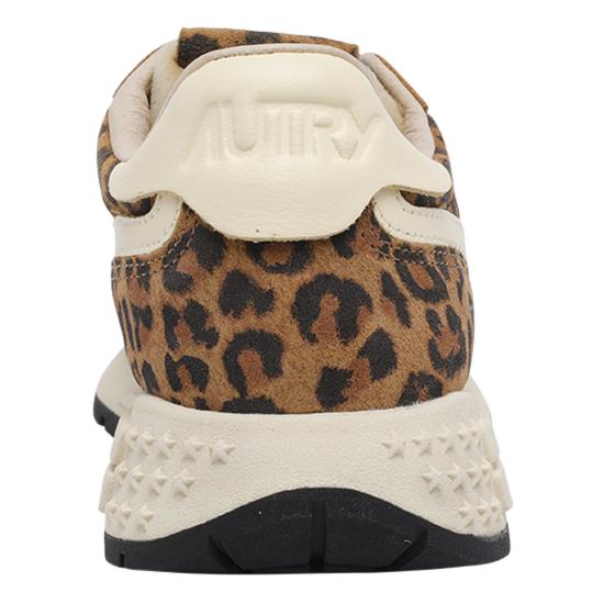 26SS 오트리 스니커즈 WWLW UJ02 Brown - AUTRY