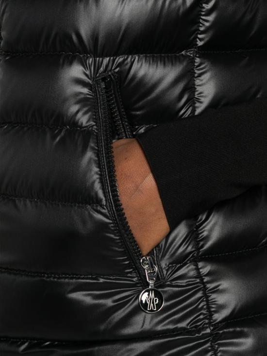 26SS 몽클레어 스웨터 L10931A00098 597YG999 - MONCLER