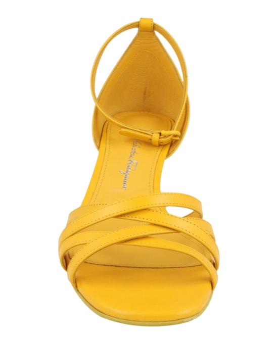  살바토레 페라가모 샌들 01C768 748913 1C 70004 10 Yellow - SALVATORE FERRAGAMO