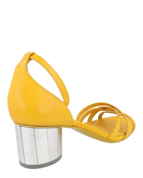  살바토레 페라가모 샌들 01C768 748913 1C 70004 10 Yellow - SALVATORE FERRAGAMO