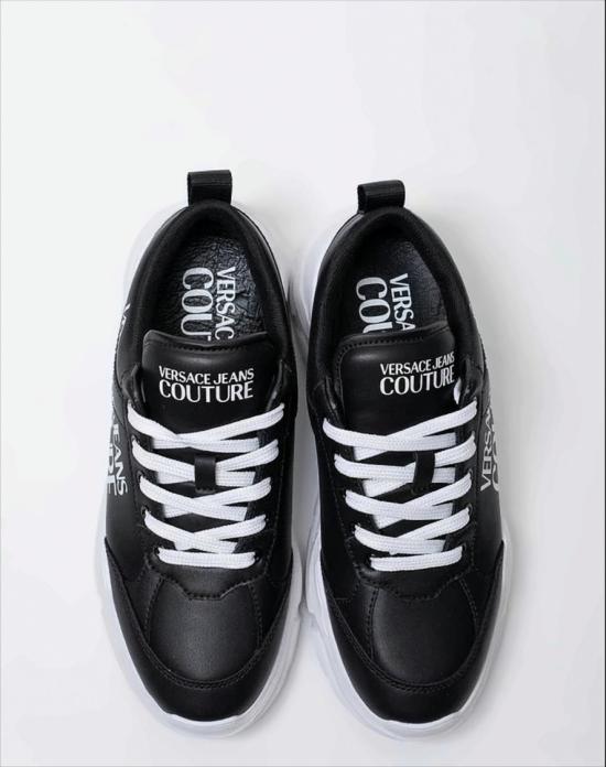 25FW 베르사체 로고 스티드트랙 스니커즈 79YA3SC1 ZPB45 899 Black - VERSACE