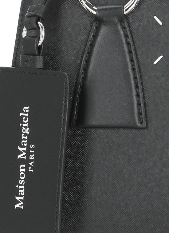 25FW 마르지엘라 숄더백 SB1WD0048 P7275T8013 Black - MAISON MARGIELA