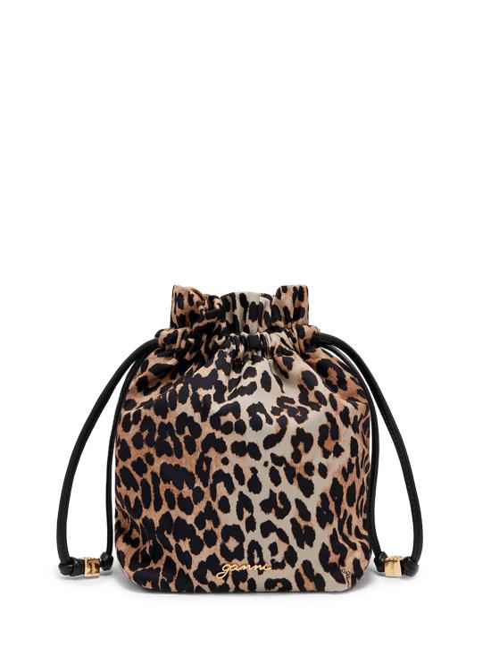 26SS 가니 부 버킷 파우치 B3010069 859 ALMOND MILK DOM