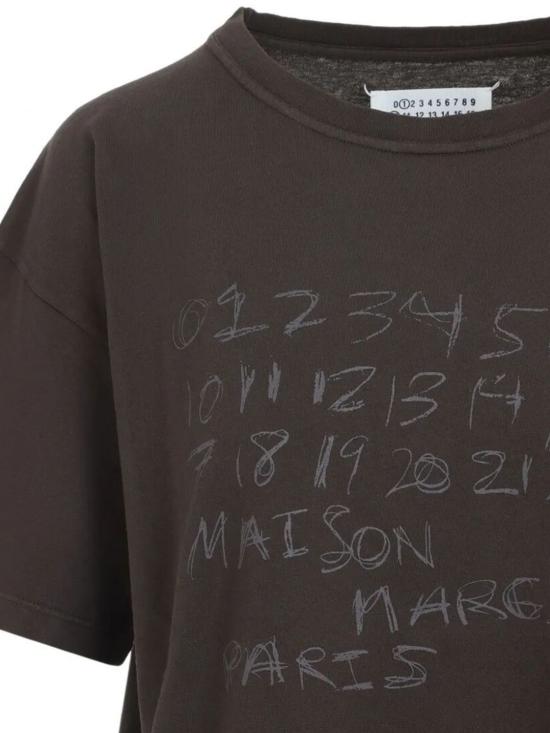26SS 마르지엘라 뉴메리컬 코튼 티셔츠 S51GC0544S24575 144 Brown - MAISON MARGIELA