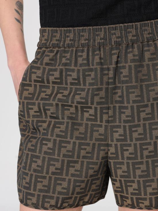 26SS 펜디 숏팬츠 FR6259A5W3 F118W Tobacco - FENDI