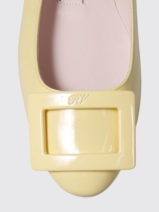 26SS 로저비비에 플랫 슈즈 RVW66834910D1P G020 Yellow - ROGER VIVIER