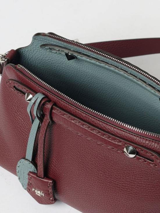 26SS 펜디 바이 더 웨이 소프트 미디움 백 8BL155AVTD F1UR7 Burgundy - FENDI