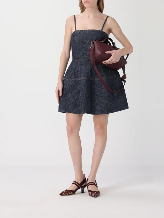 26SS 펜디 바이 더 웨이 소프트 미디움 백 8BL155AVTD F1UR7 Burgundy - FENDI