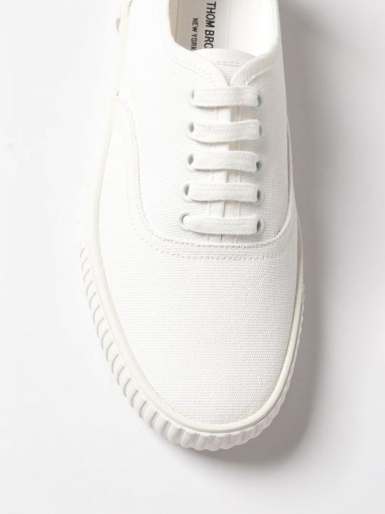 26SS 톰브라운 캔버스 헤리티지 트레이너 MFD201A01588 100 White - THOM BROWNE