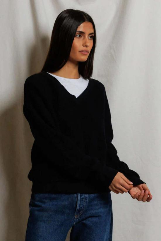  퍼펙트 화이트 티 스웨터 주리 리버스 플리스 브이넥 스웨트셔츠 - PERFECT WHITE TEE