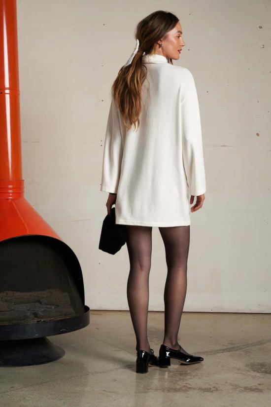  퍼펙트 화이트 티 숏 원피스 아네트 미니 드레스 - PERFECT WHITE TEE