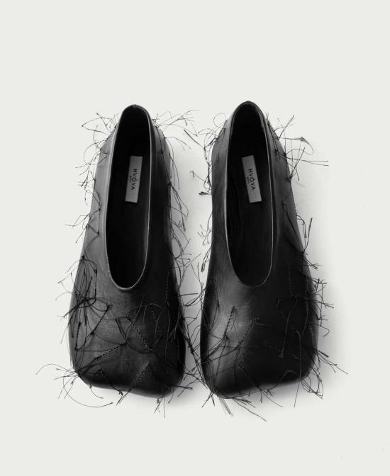  HVÓYA 플랫 슈즈 HvÓya 베이비 에어리 슈즈 블랙 - OTHER BRANDS