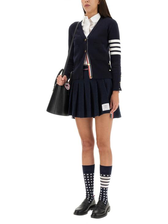  톰브라운 코튼 4바 밀라노 클래식 브이넥 가디건 FKC207A 00219415 BLUE - THOM BROWNE