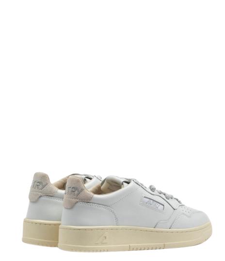 26SS 오트리 메달리스트 로우 레더 스니커즈 AULW SW02WHT SILVER - AUTRY