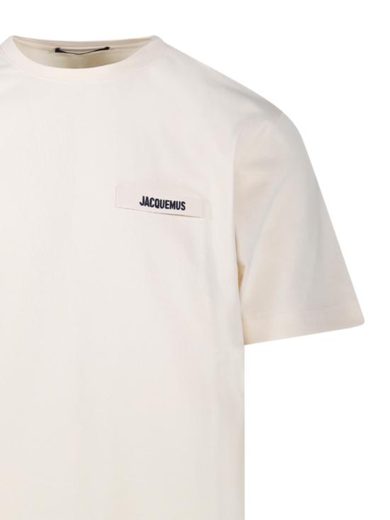 26SS 자크뮈스 그로그랭 로고 티셔츠 TSM00133AJ00226 150 BEIGE - JACQUEMUS