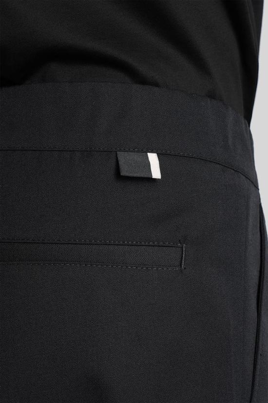 25FW 로우브랜드 숏팬츠 425633 L1PFW25266946 Black - LOW BRAND