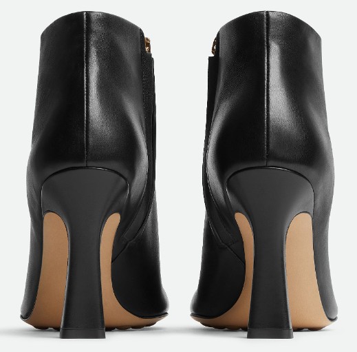 25FW 보테가베네타 부츠 843958VBSD0 1000 BLACK - BOTTEGA VENETA