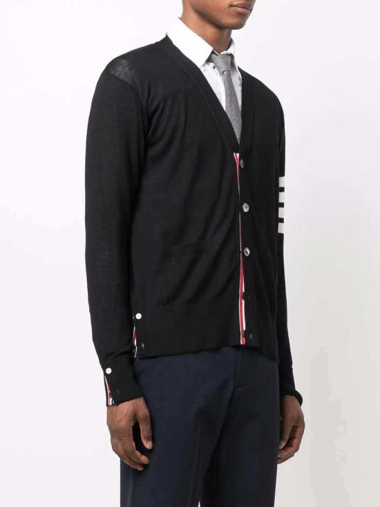 26SS 톰브라운 파인 메리노 울 4바 릴렉스 핏 가디건 MKC002DY1014 BLACK001 - THOM BROWNE