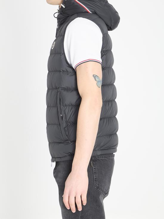26SS 몽클레어 베스트 L10911A00019 BLACK - MONCLER