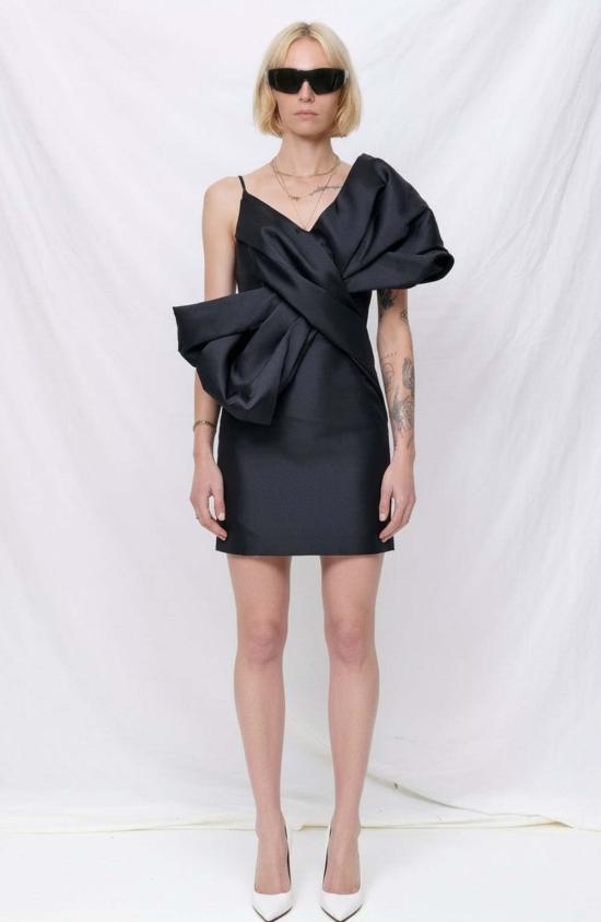 마르케스 알메이다 숏 원피스 블랙 헤비 새틴 미니 보우 드레스