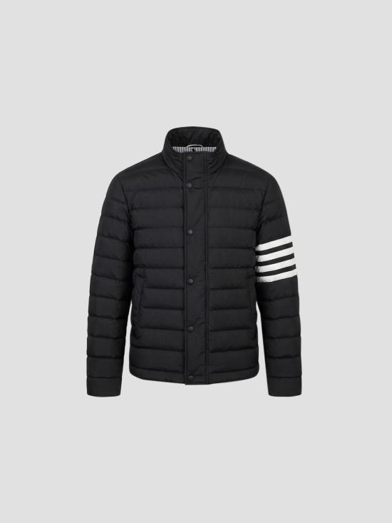 26SS 톰브라운 샤이니 립스탑 라이트웨이트 다운 필 4바 재킷 MJD136XF1095 001 BLACK