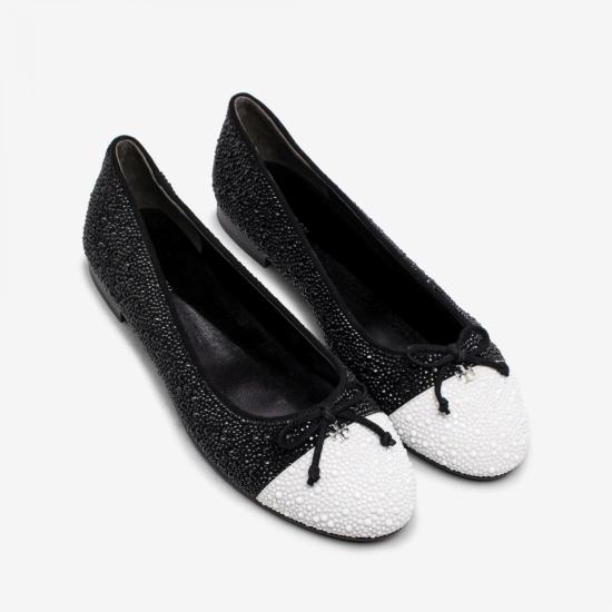 26SS 토리버치 플랫 슈즈 170565 001 PERFECT BLACK OPTIC WHITE - TORY BURCH