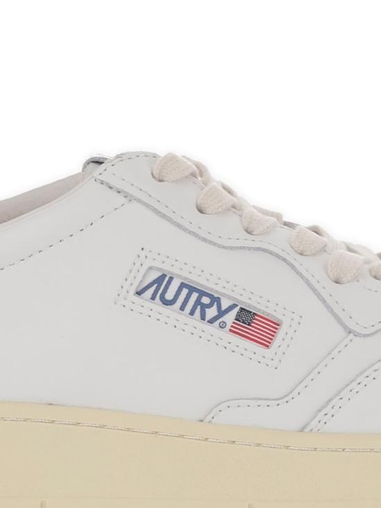 25FW 오트리 메달리스트 로우 스니커즈 AULM LL89 White - AUTRY