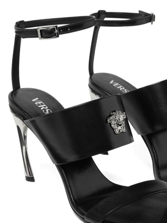 25FW 베르사체 샌들 1022093 1A14500 1B00P Black - VERSACE