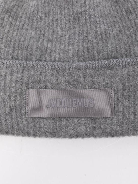 25FW 자크뮈스 비니 ACU00666 AK00227 970 Grey - JACQUEMUS