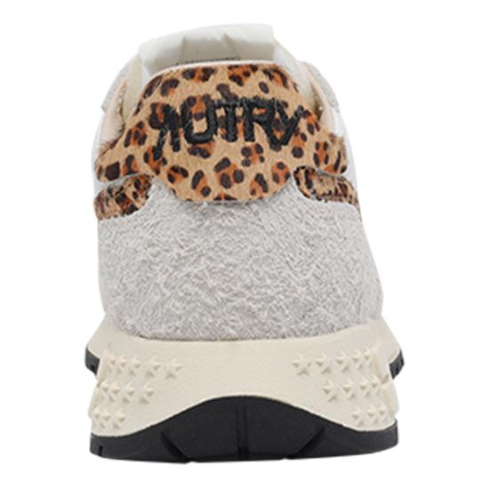 26SS 오트리 스니커즈 WWLW EP01 Beige - AUTRY