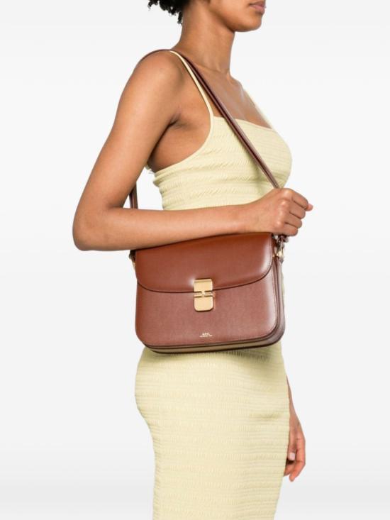 26SS 아페쎄 그레이스 백 PXBMWF61412 CAD Brown - A.P.C.