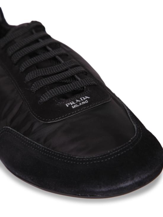 26SS 프라다 컬랩스 리나일론 앤 스웨이드 엘라스티사이즈 스니커즈 2EG479 D7C F0002 Black - PRADA