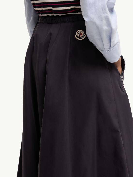 26SS 몽클레어 숏 스커트 L10932D0001354ARP 742 Blue - MONCLER