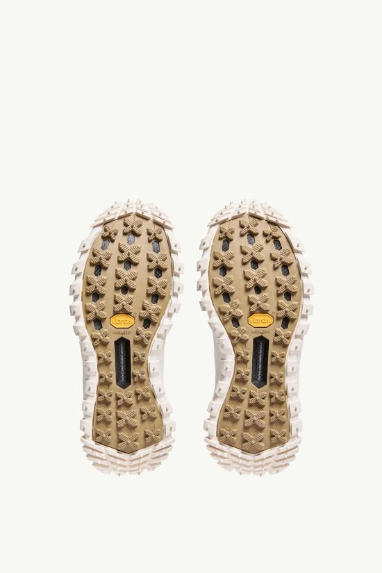 26SS 몽클레어 스니커즈 L109B4M00130M8442 035 White - MONCLER