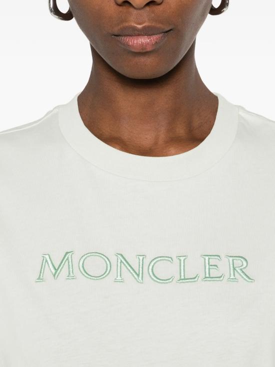 26SS 몽클레어 반팔 티셔츠 L10938C0002189AUO 80E Green - MONCLER