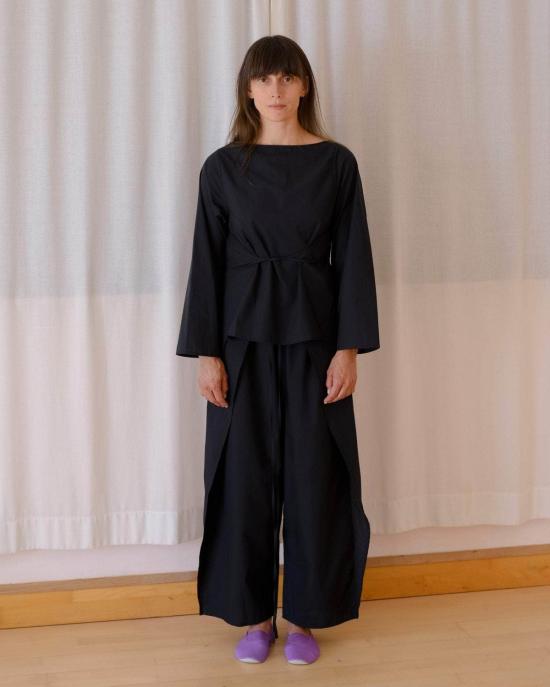  베이스레인지 긴팔 티셔츠 덱티 긴팔 상의 블랙 - BASERANGE