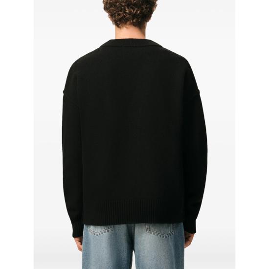 26SS 아미 하트 로고 인타르시아 V넥 가디건 UKC367 018 009 BLACK - AMI