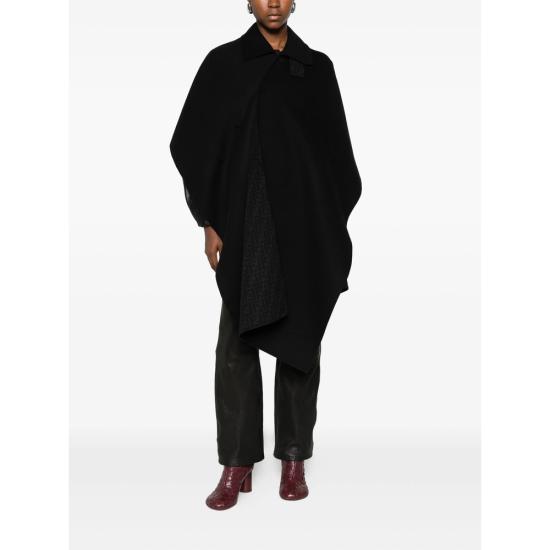 25FW 펜디 케이프 A5HD FF6144 F1FL8 BLACK - FENDI