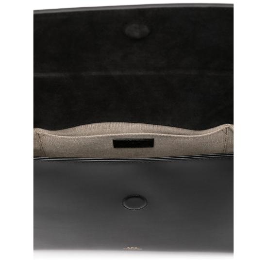 26SS 아페쎄 버지니아 플랩백 PXBRU F61924 LZZ BLACK - A.P.C.