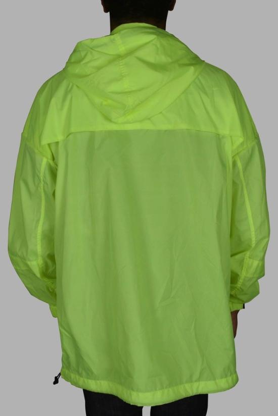  오프화이트 자켓 지퍼 포켓이 있는 형광 노란색 바람막이 - OFF WHITE