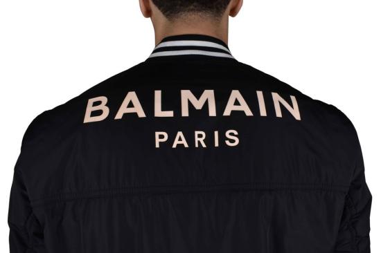  발망 자켓 대형 로고가 있는 검정색 나일론 재킷 - BALMAIN