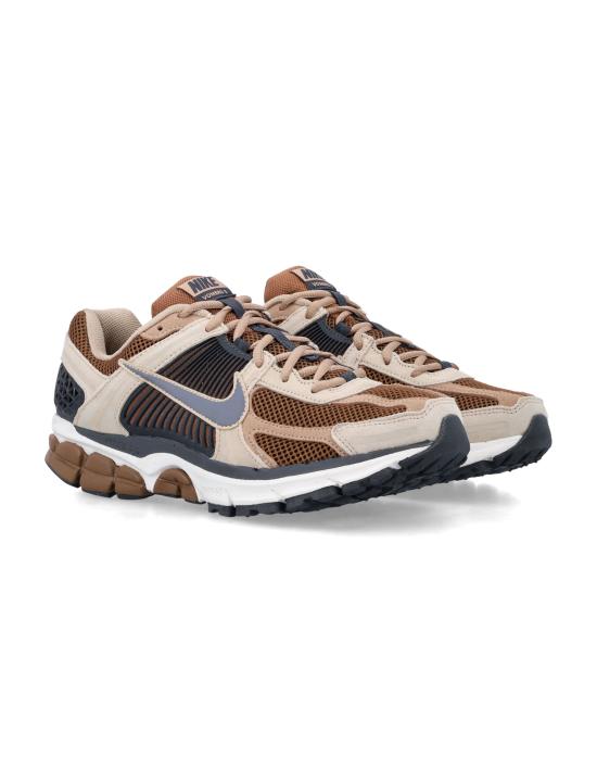 26SS 나이키 줌 보메로 5 M HF1553 202 LT BRITISH TAN - NIKE