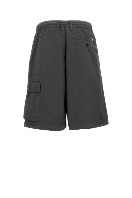 26SS 씨피 컴퍼니 스트레치 사틴 카고 렌즈 쇼츠 20CMBE127A110325G921 Grey - C.P. COMPANY