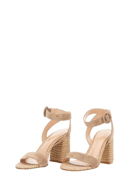 26SS 지안비토로시 샌들 G3246985RICCBLCMNA Neutrals - GIANVITO ROSSI